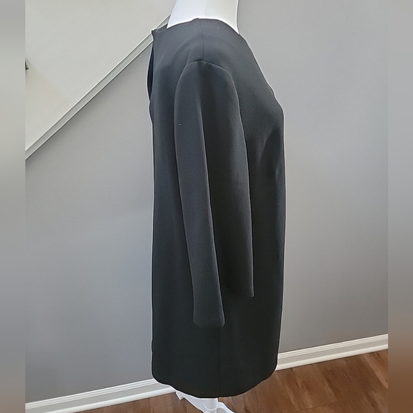 BCBGeneration Black Shift Dress Keyhole Back Lagenlook Quality Size Large - Picture 3 of 6